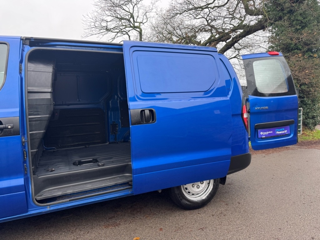 Used Hyundai Iload 2010 for sale - 76985475: Photo 12