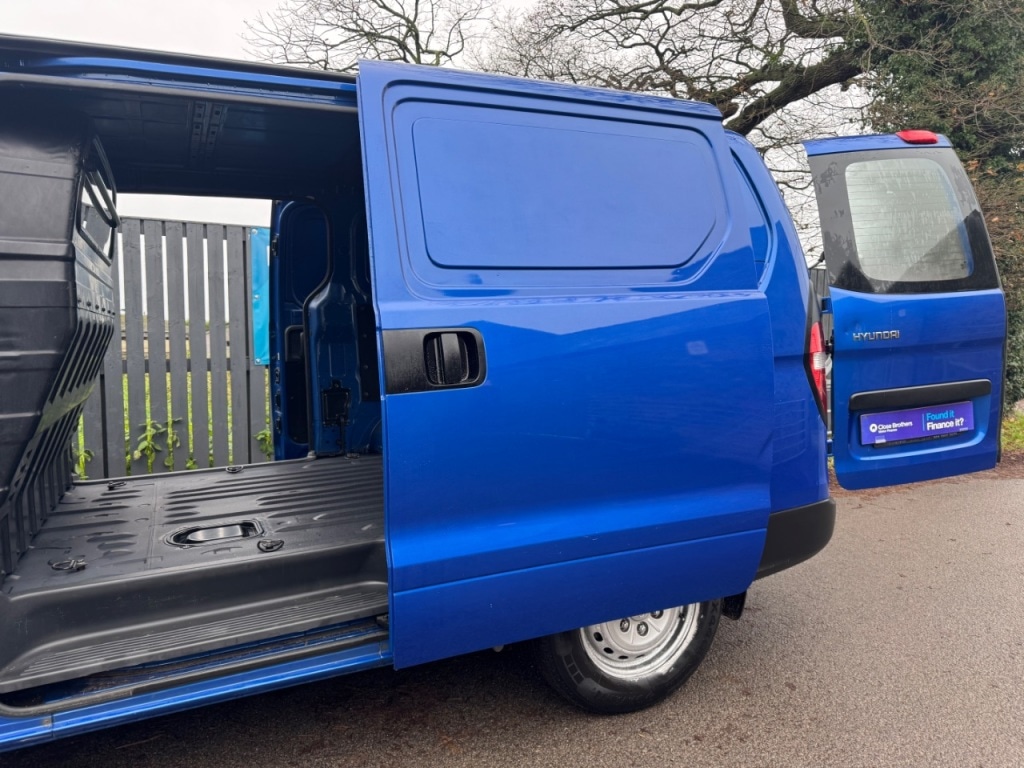 Used Hyundai Iload 2010 for sale - 76985475: Photo 46