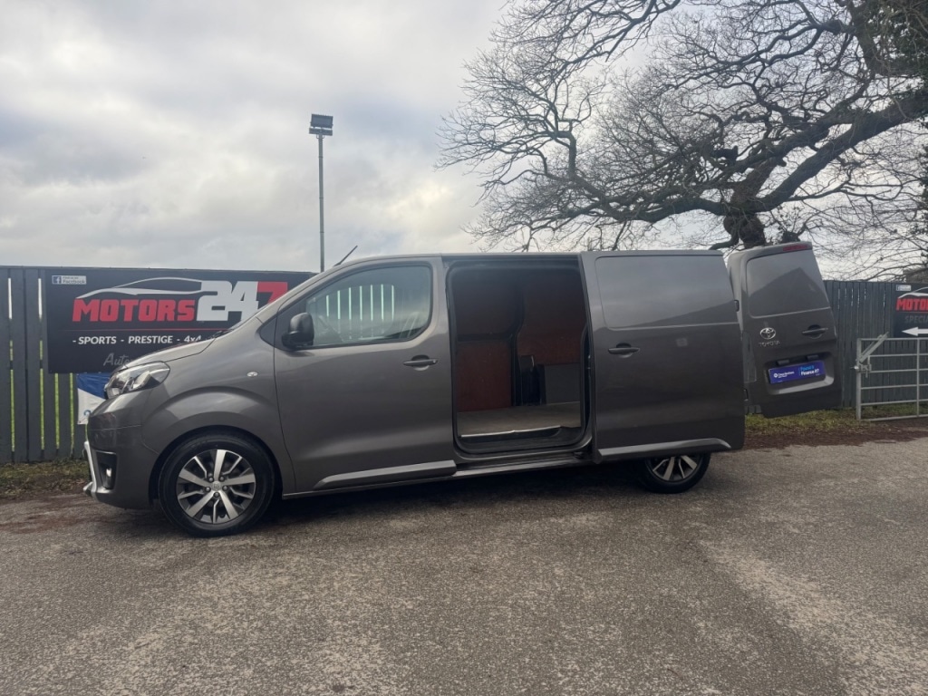 Used Toyota ProAce 2018 for sale - 77312933: Photo 39