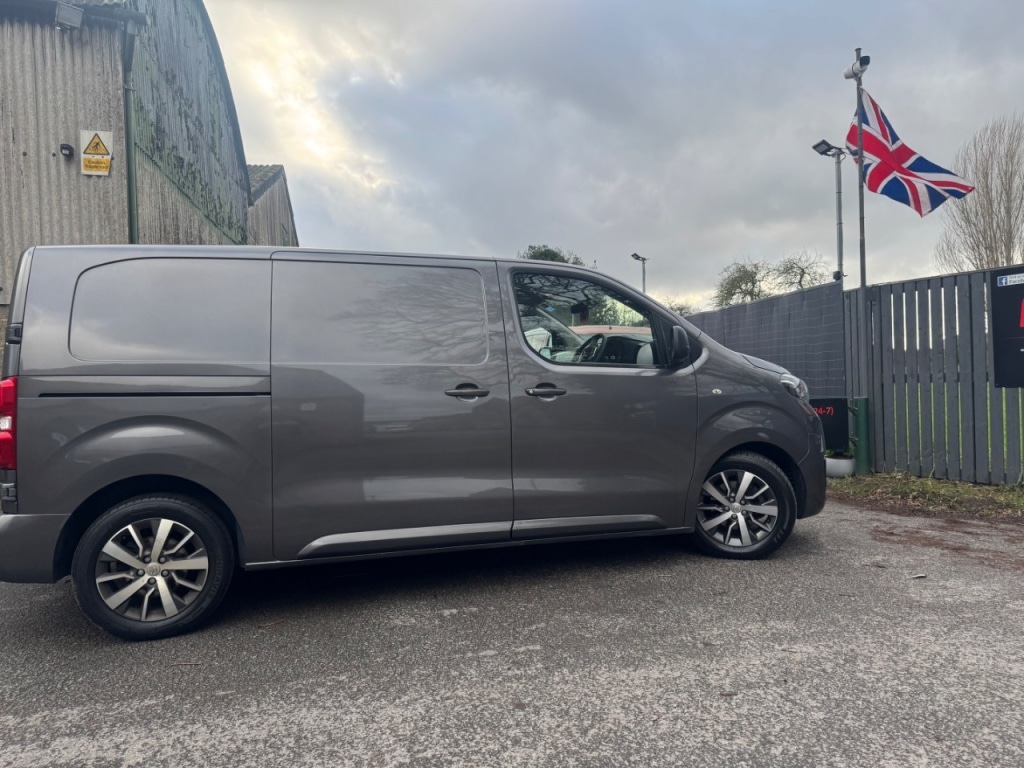 Used Toyota ProAce 2018 for sale - 77312933: Photo 55
