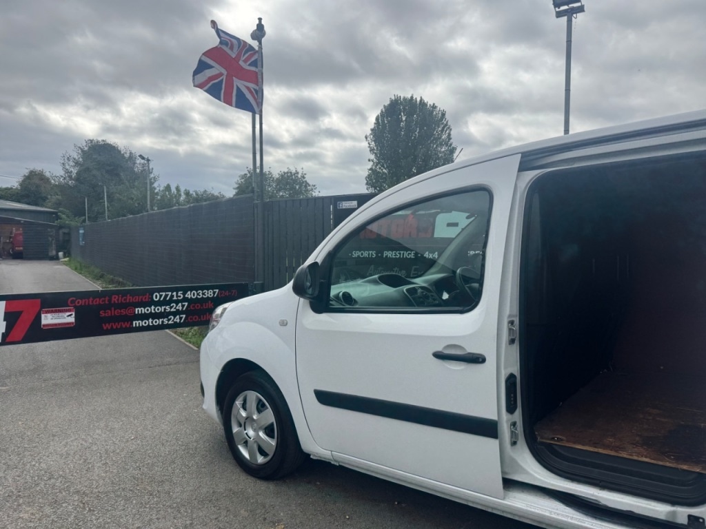 Used Renault Kangoo 2016 for sale - 76016821: Photo 12