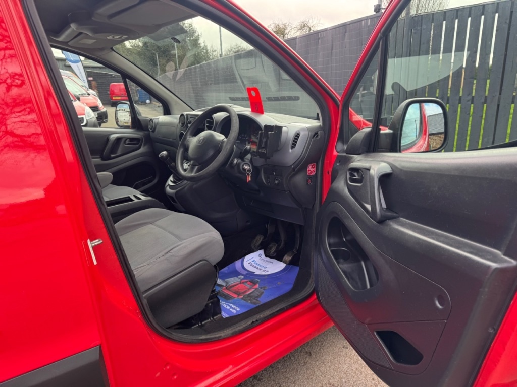 Used Peugeot Partner 2012 for sale - 77708599: Photo 18