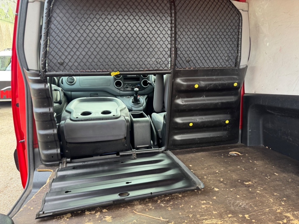 Used Peugeot Partner 2012 for sale - 77708599: Photo 34