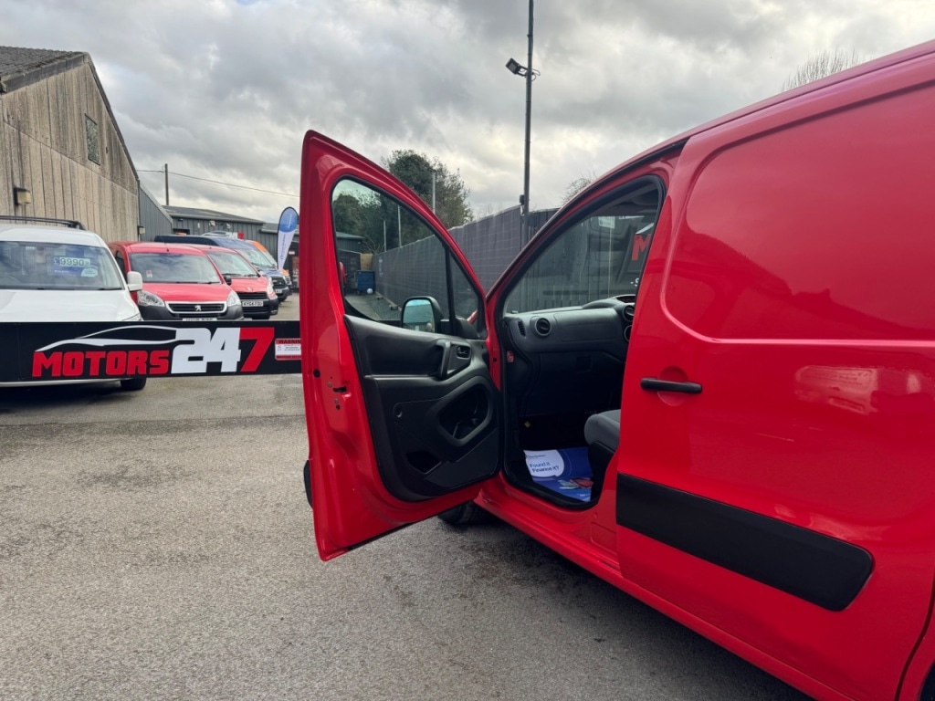 Used Peugeot Partner 2012 for sale - 77708599: Photo 35