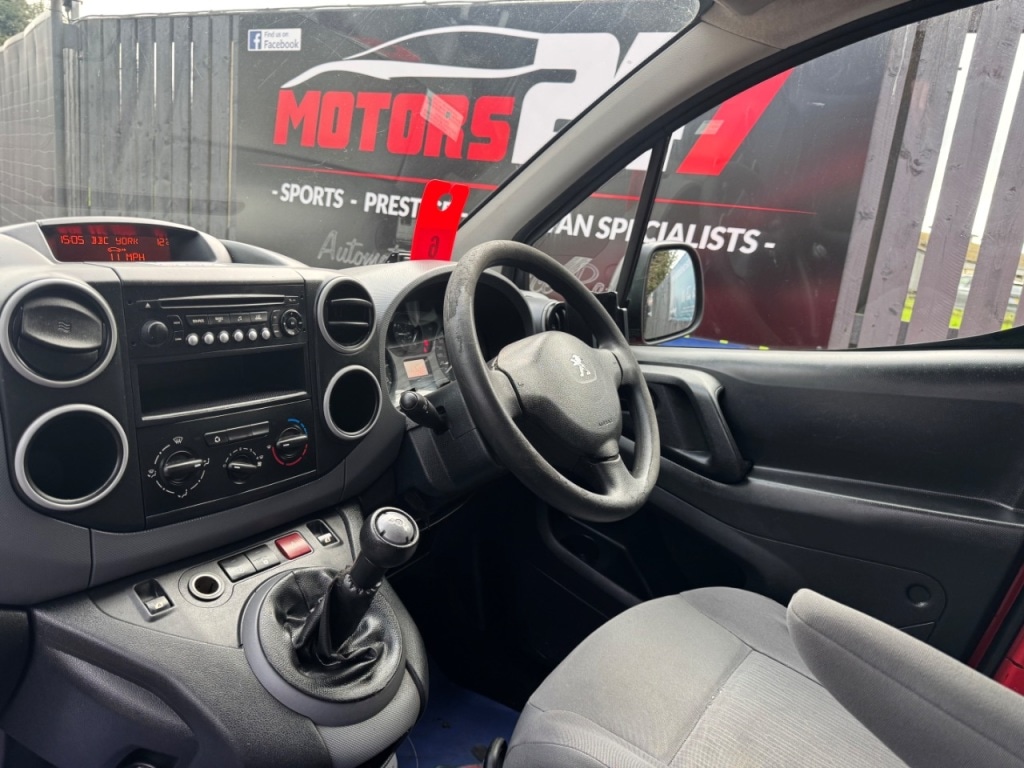 Used Peugeot Partner 2012 for sale - 77708599: Photo 38