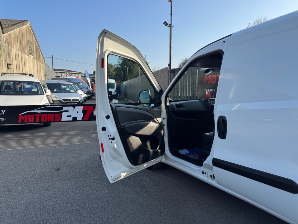 Used Fiat Doblo 2016 for sale - 77981686: Photo 17