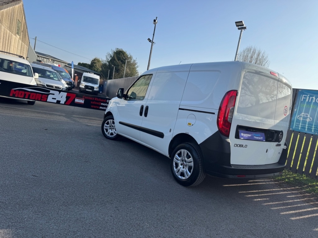 Used Fiat Doblo 2016 for sale - 77981686: Photo 30