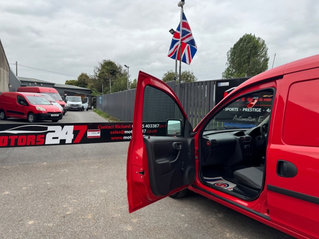 Used Vauxhall Combo 2011 for sale - 77079738: Photo 39