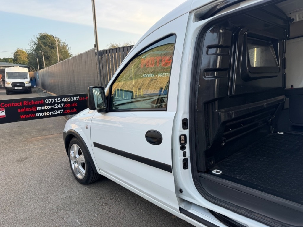 Used Vauxhall Combo 2011 for sale - 77981687: Photo 13