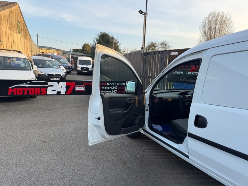 Used Vauxhall Combo 2011 for sale - 77981687: Photo 19