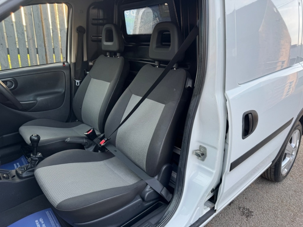 Used Vauxhall Combo 2011 for sale - 77981687: Photo 20