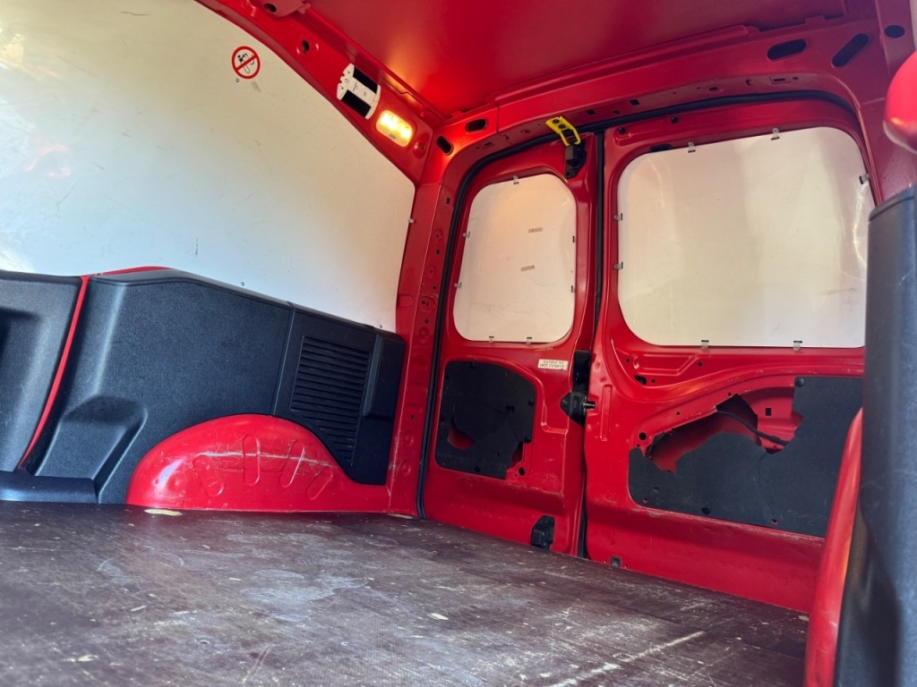 Used Peugeot Partner 2012 for sale - 76249988: Photo 10