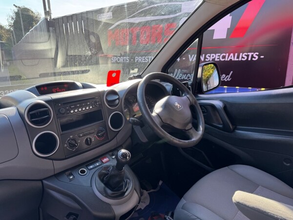 Used Peugeot Partner 2012 for sale - 76249988: Photo 47