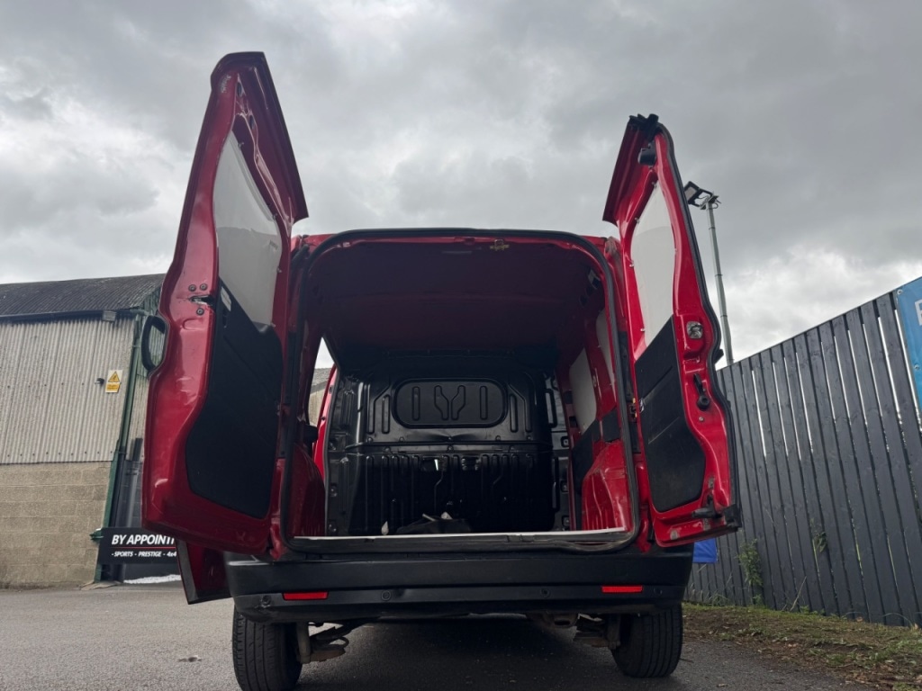 Used Fiat Doblo 2013 for sale - 77890728: Photo 29