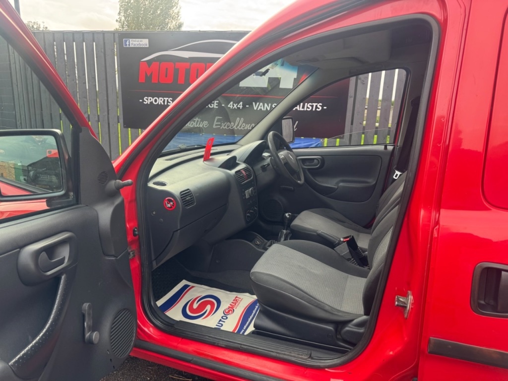 Used Vauxhall Combo 2011 for sale - 77079737: Photo 16