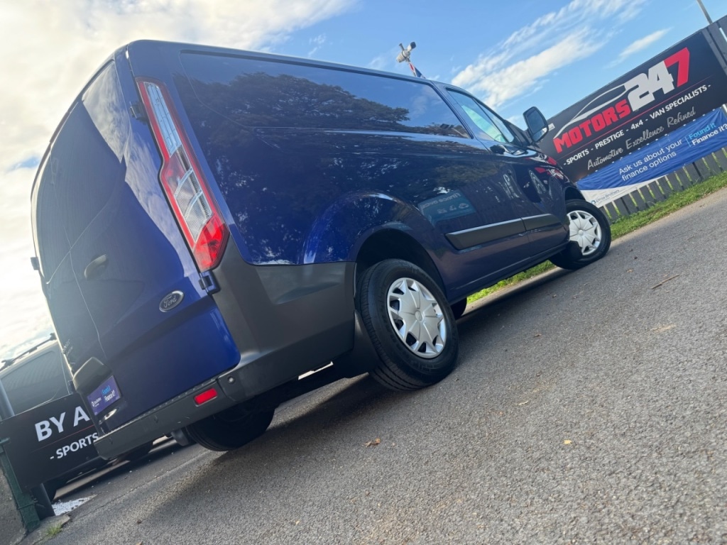 Used Ford Transit Custom 2017 for sale - 76118261: Photo 6