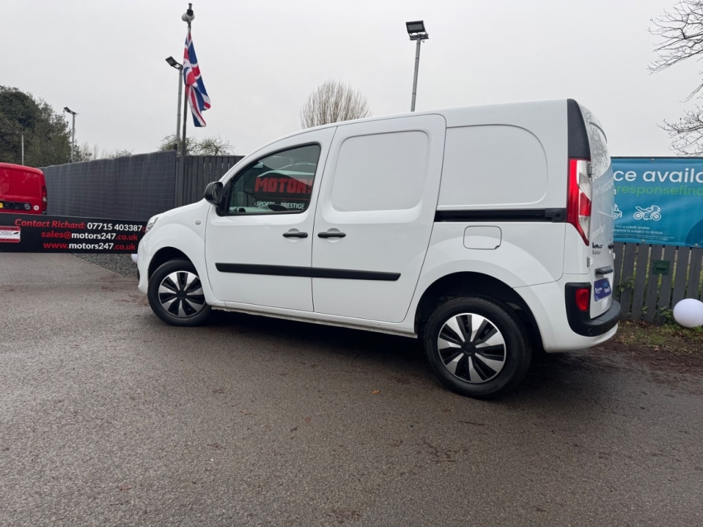 Used Renault Kangoo 2018 for sale - 76985502: Photo 5