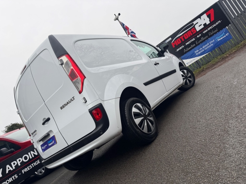 Used Renault Kangoo 2018 for sale - 76985502: Photo 59