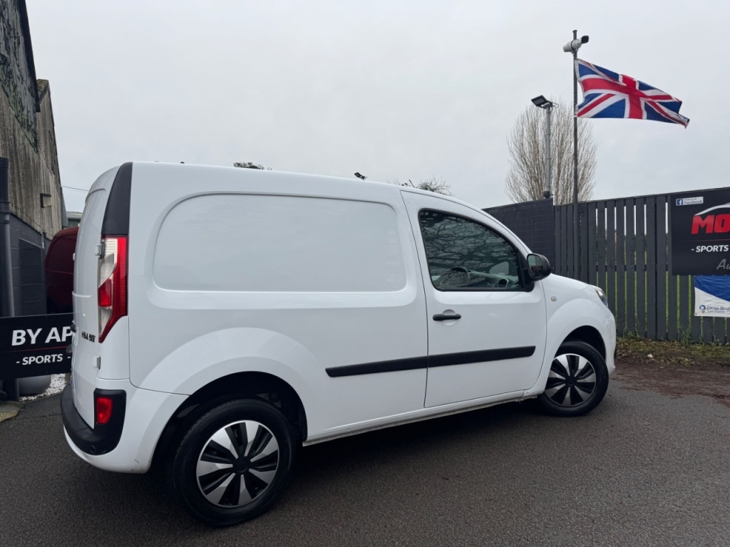 Used Renault Kangoo 2018 for sale - 76985502: Photo 60