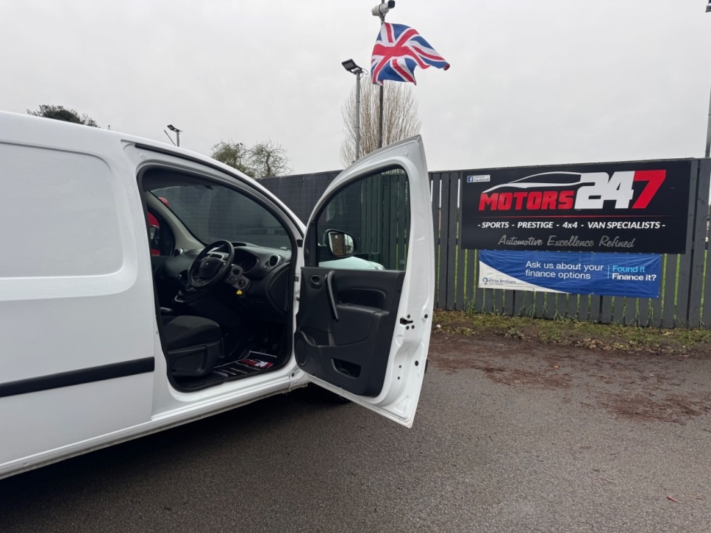Used Renault Kangoo 2018 for sale - 76985502: Photo 66