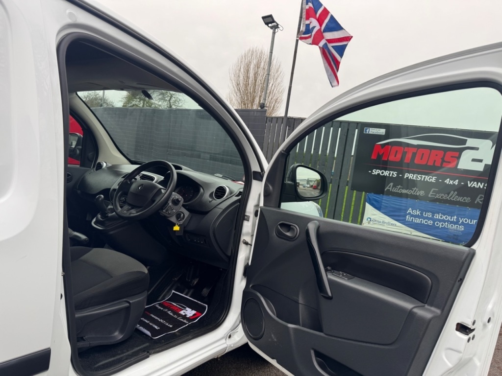 Used Renault Kangoo 2018 for sale - 76985502: Photo 67