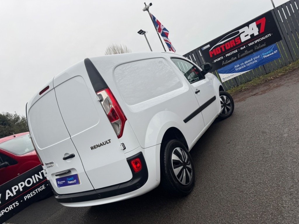 Used Renault Kangoo 2018 for sale - 76985502: Photo 9