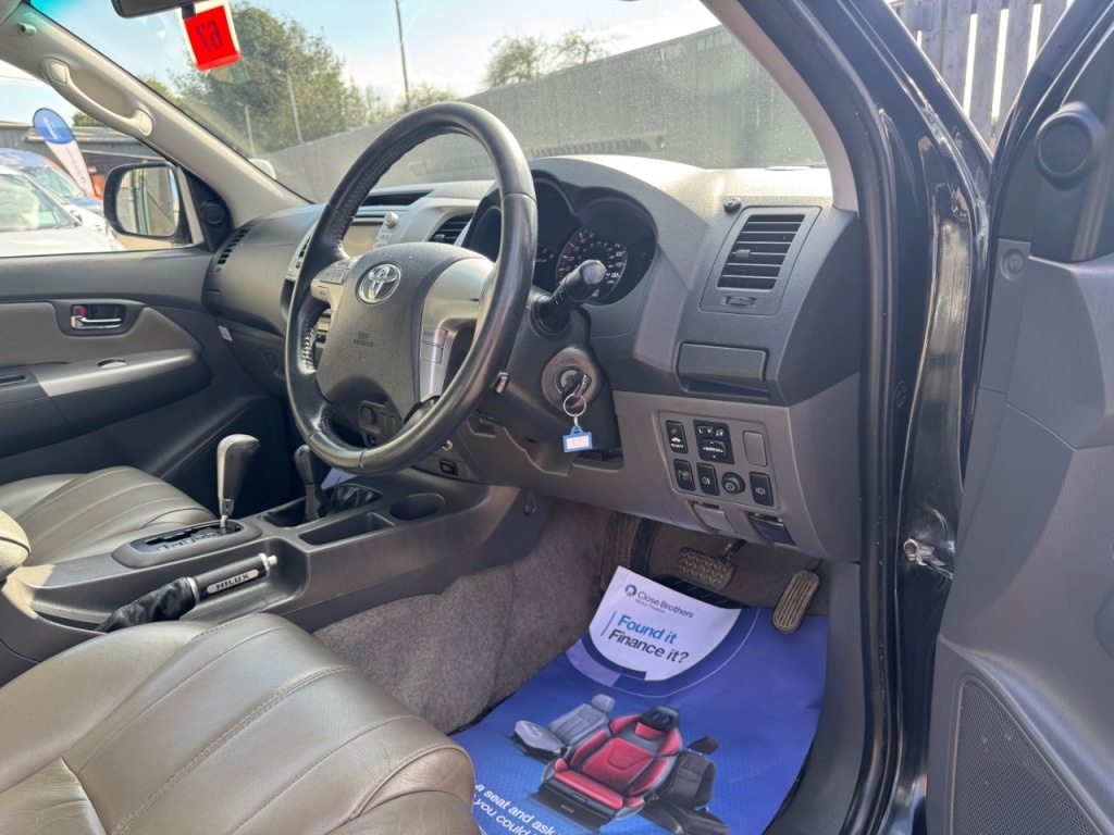 Used Toyota Hilux 2013 for sale - 78053376: Photo 78