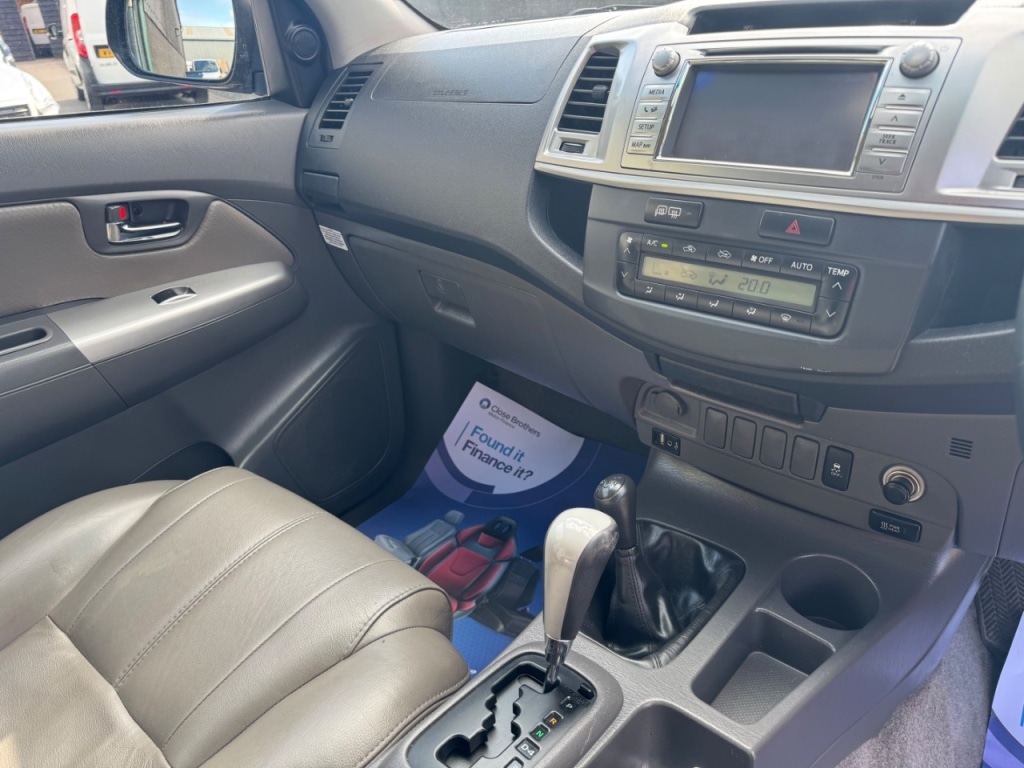 Used Toyota Hilux 2013 for sale - 78053376: Photo 81