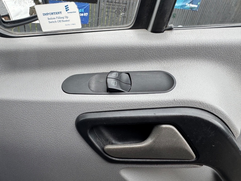 Used Mercedes-Benz Sprinter 2015 for sale - 77541837: Photo 68