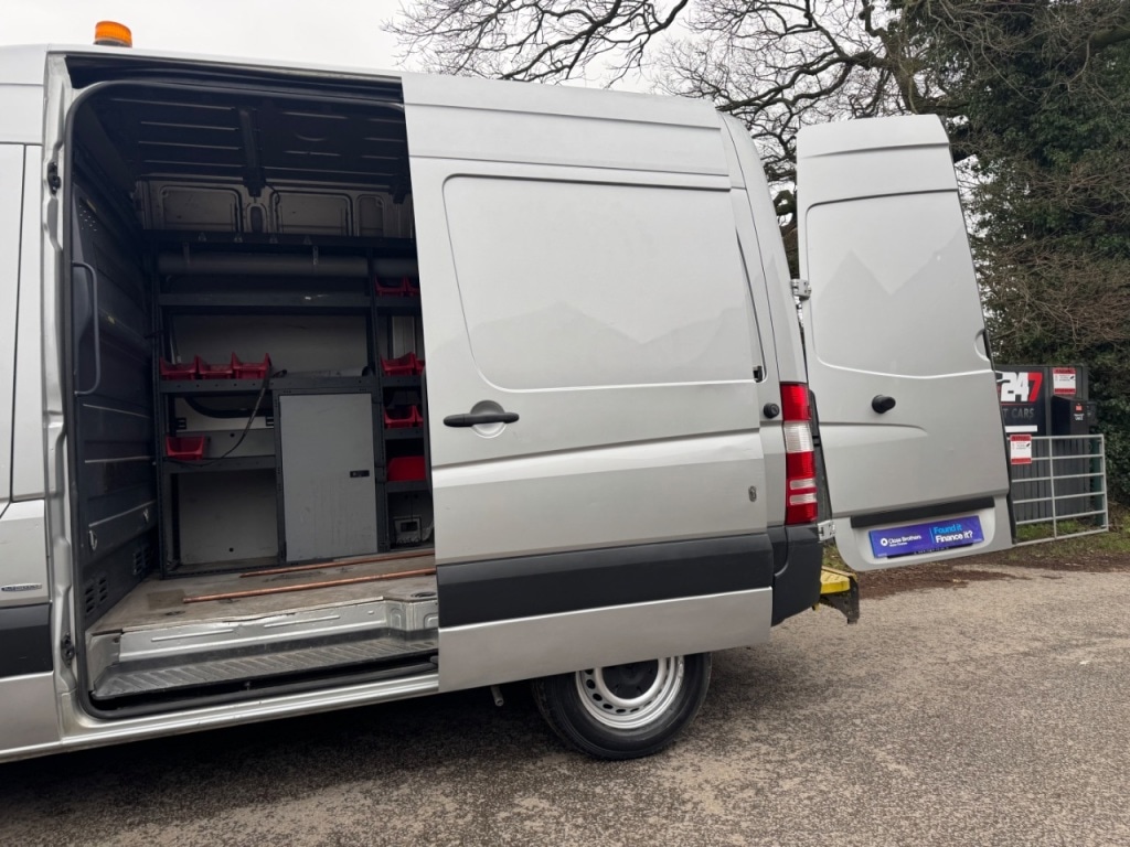 Used Mercedes-Benz Sprinter 2015 for sale - 77541837: Photo 9