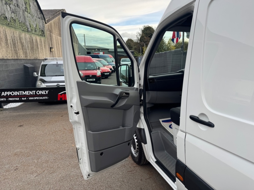 Used Volkswagen Crafter 2014 for sale - 76374267: Photo 46