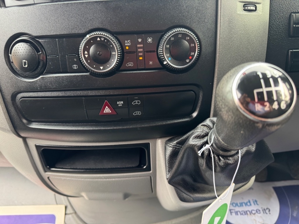 Used Volkswagen Crafter 2014 for sale - 76374267: Photo 52