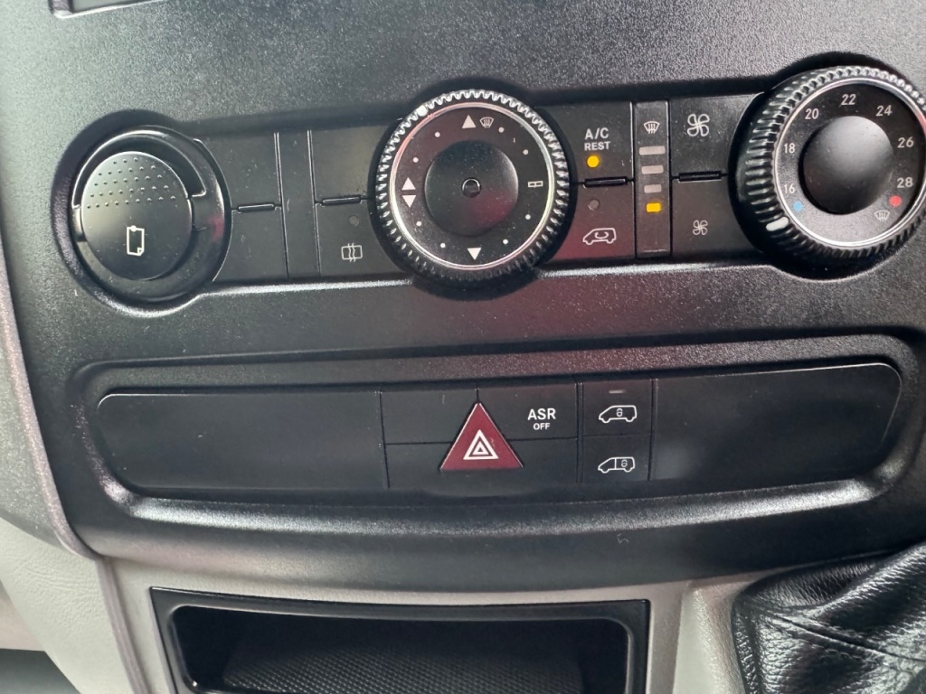 Used Volkswagen Crafter 2014 for sale - 76374267: Photo 79