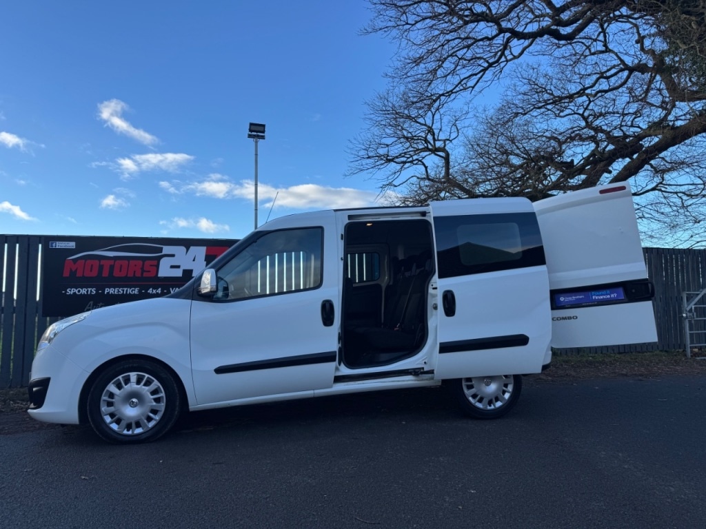 Used Vauxhall Combo 2015 for sale - 77138794: Photo 10