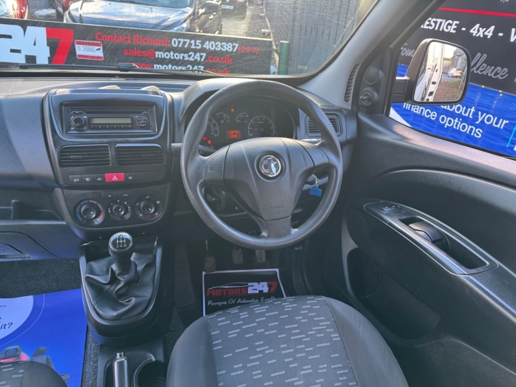 Used Vauxhall Combo 2015 for sale - 77138794: Photo 17