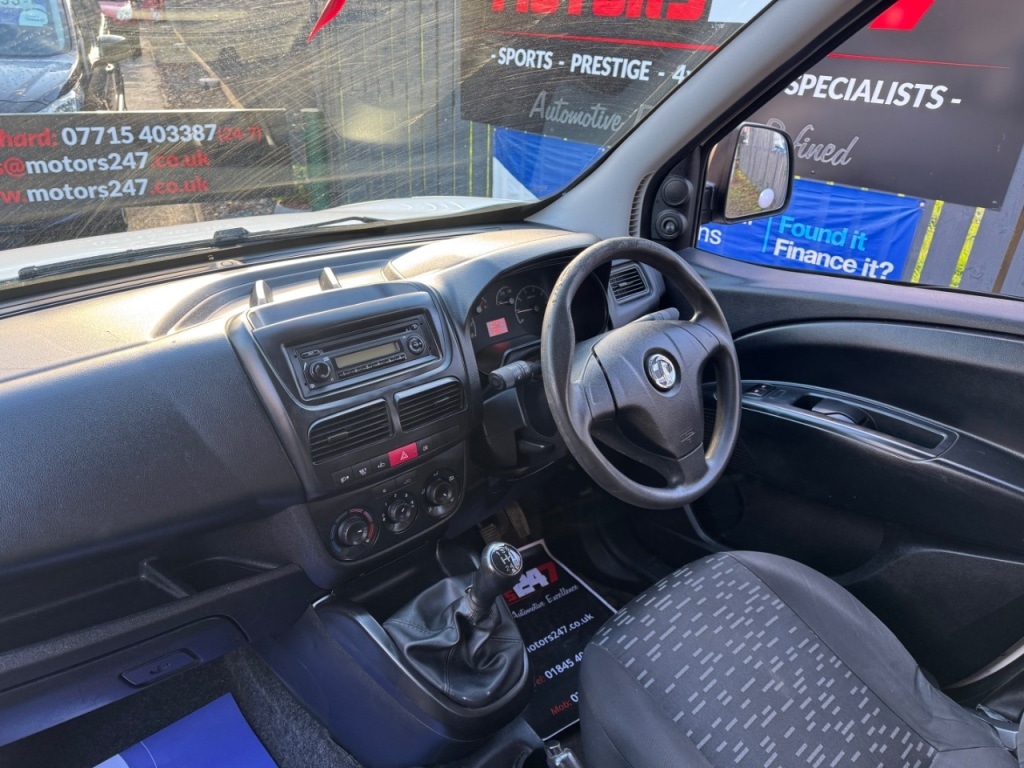 Used Vauxhall Combo 2015 for sale - 77138794: Photo 37
