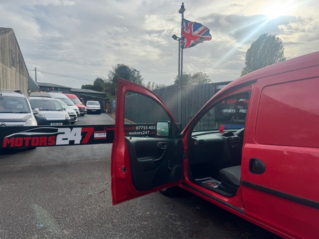 Used Vauxhall Combo 2011 for sale - 77541832: Photo 39