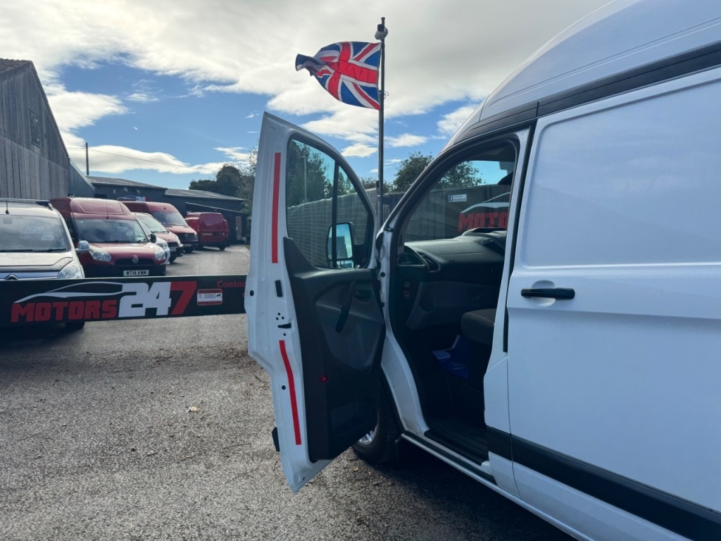 Used Ford Transit Custom 2015 for sale - 76184890: Photo 36