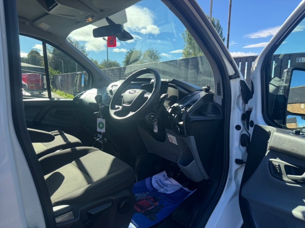 Used Ford Transit Custom 2015 for sale - 76184890: Photo 63
