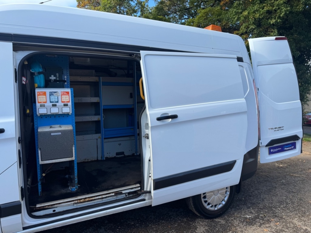 Used Ford Transit Custom 2015 for sale - 76184890: Photo 8