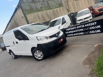 Used Nissan NV200 2018 for sale - 78465865: Photo