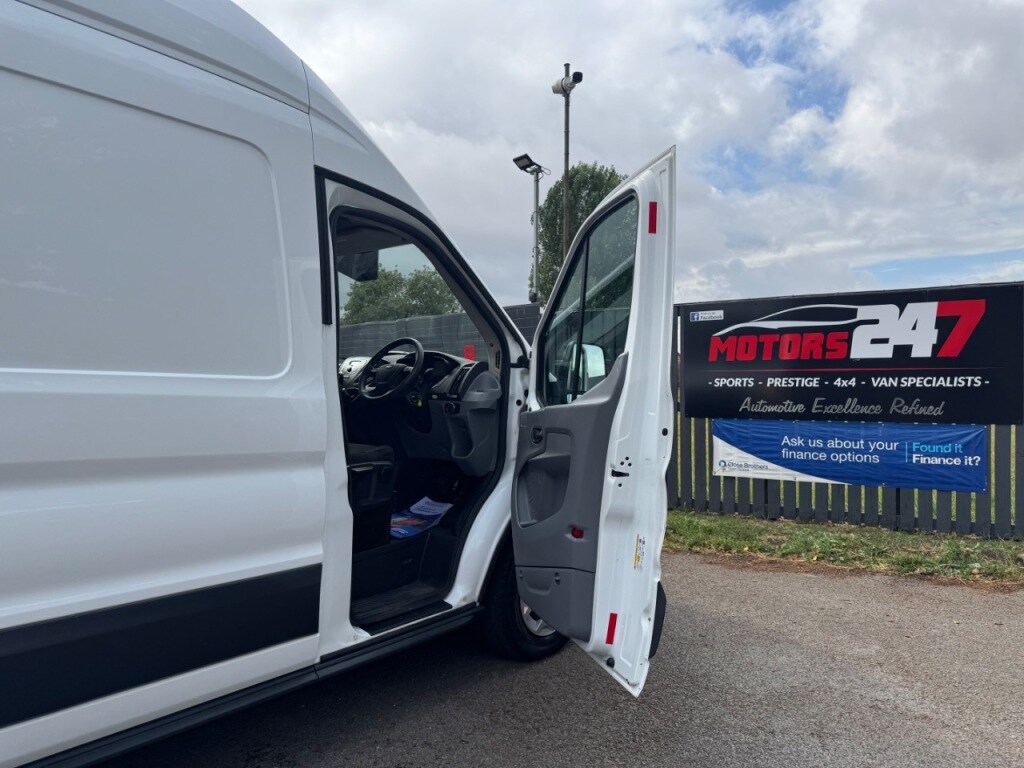 Used Ford Transit 2018 for sale - 76719124: Photo 63