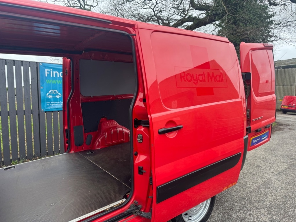 Used Peugeot Expert 2014 for sale - 77798104: Photo 11