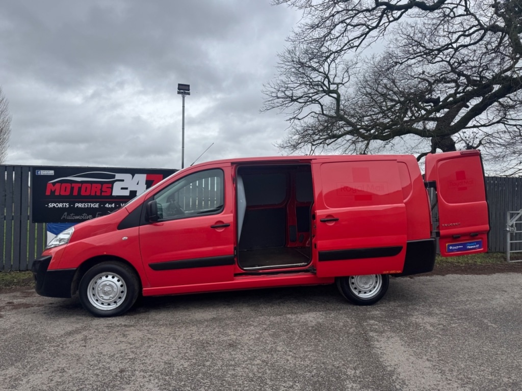 Used Peugeot Expert 2014 for sale - 77798104: Photo 46