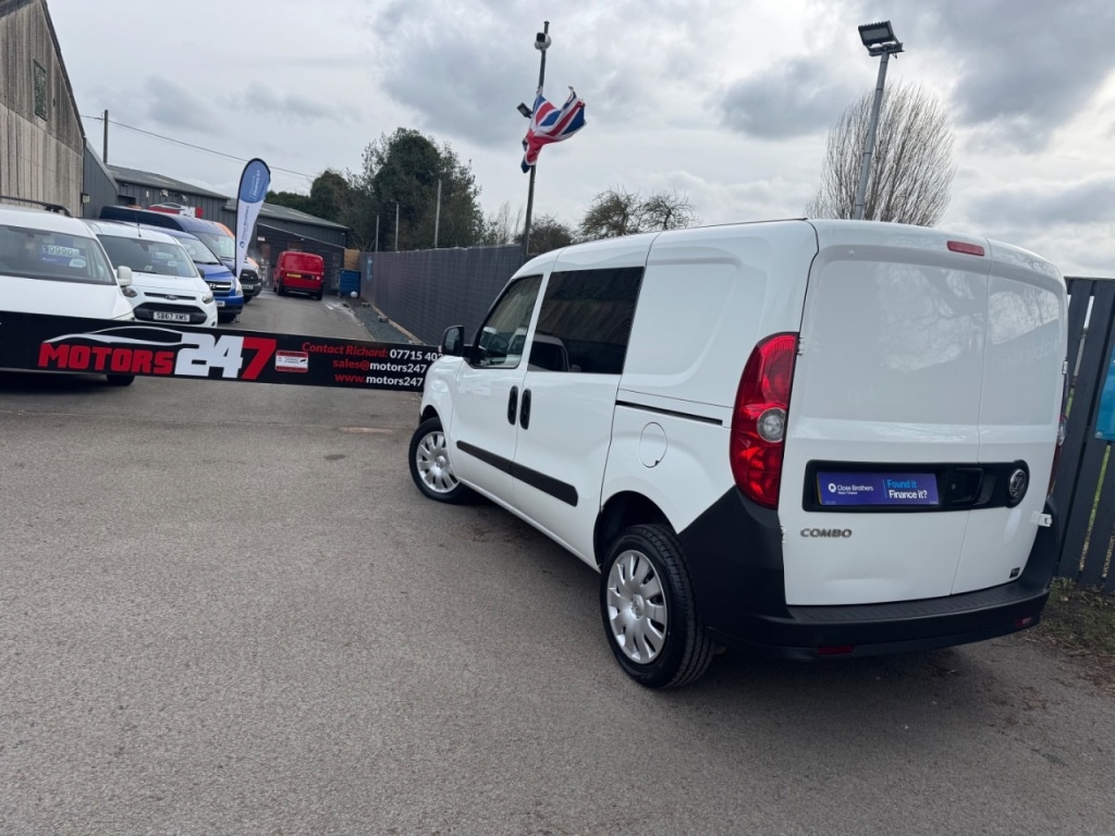Used Vauxhall Combo 2017 for sale - 77635414: Photo 27