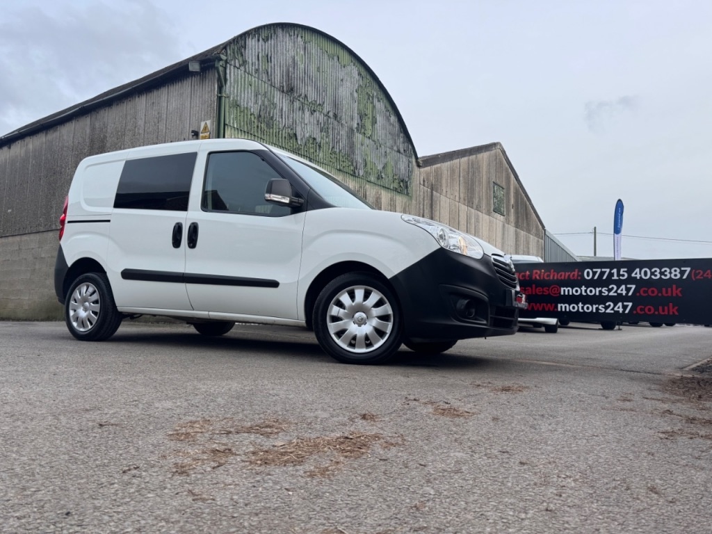 Used Vauxhall Combo 2017 for sale - 77635414: Photo 3