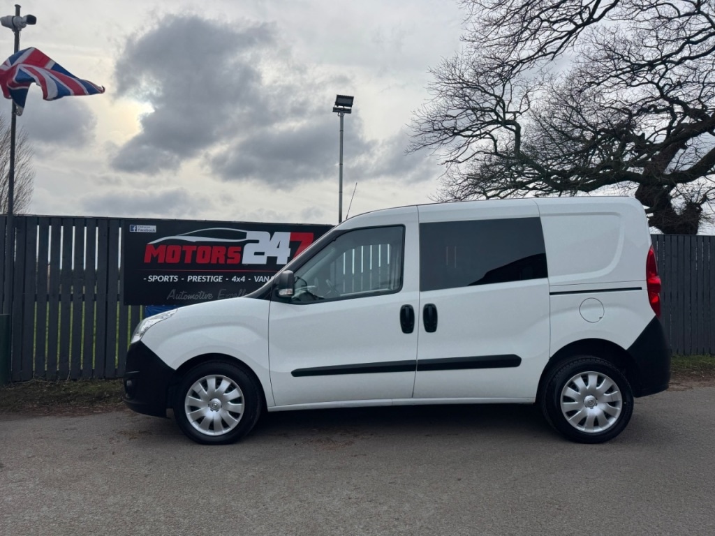 Used Vauxhall Combo 2017 for sale - 77635414: Photo 31