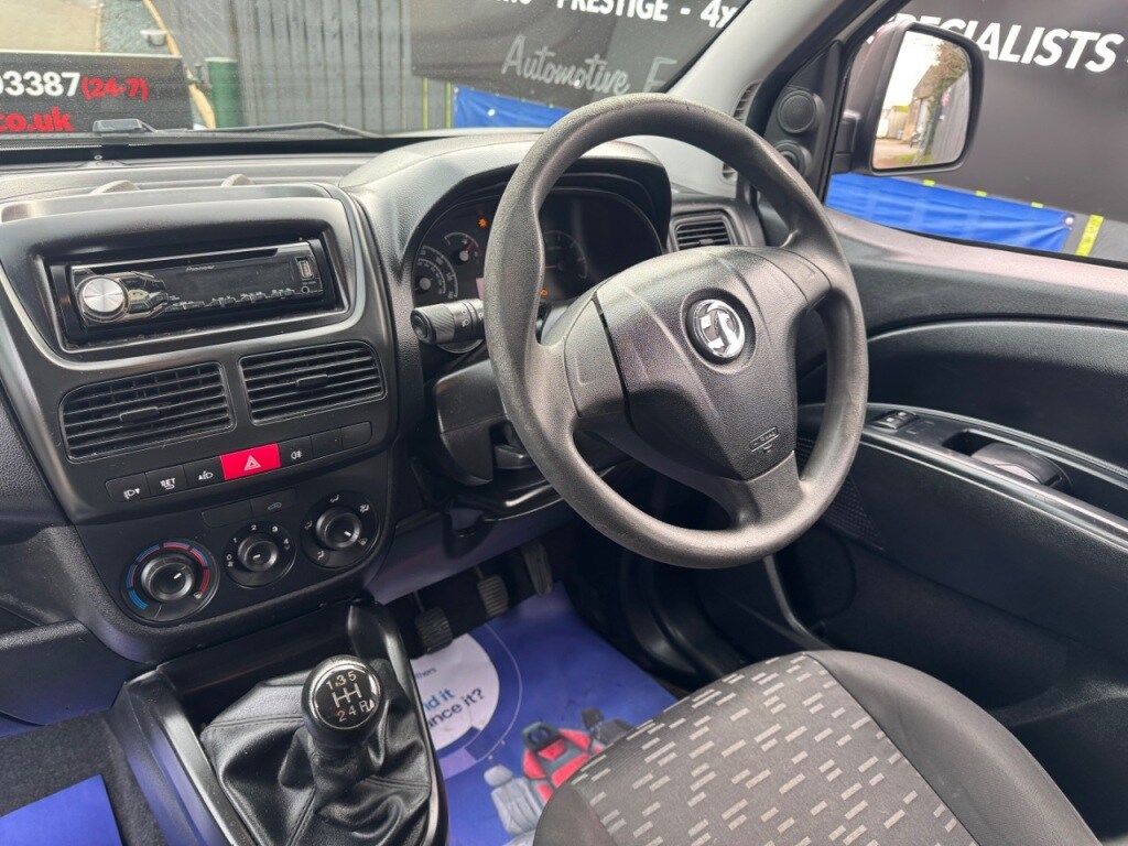 Used Vauxhall Combo 2017 for sale - 77635414: Photo 43