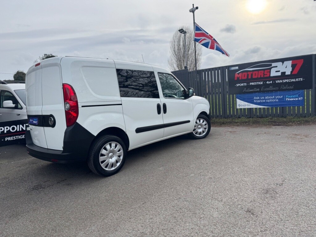 Used Vauxhall Combo 2017 for sale - 77635414: Photo 51