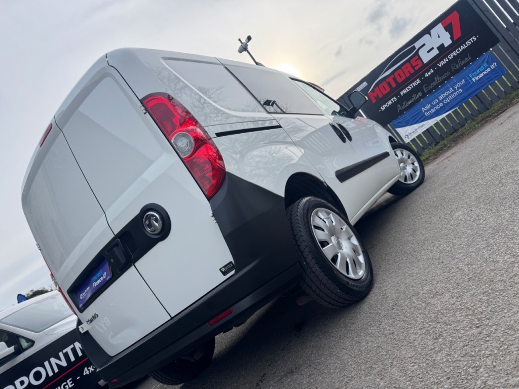 Used Vauxhall Combo 2017 for sale - 77635414: Photo 53
